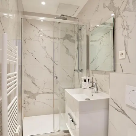 Charming Apartment-bastille-le Marais شقة
